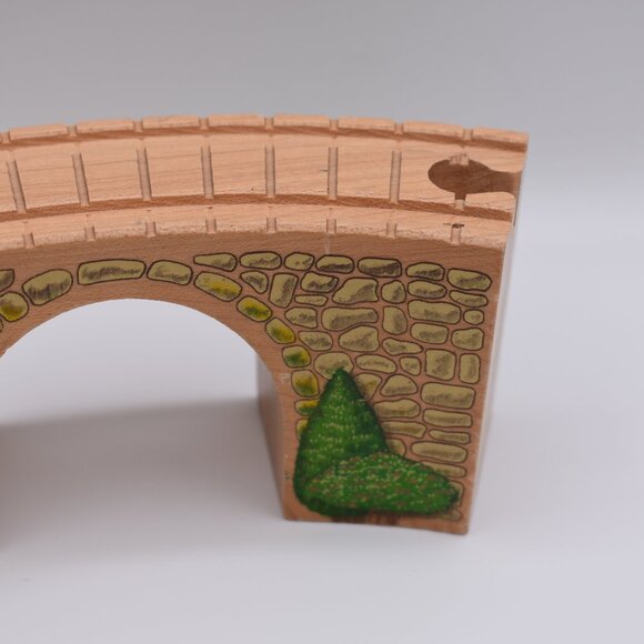 Arched Curved Viaduct Bridge Wooden Clickity Clack Thomas and Friends Trains - Picture 7 of 11